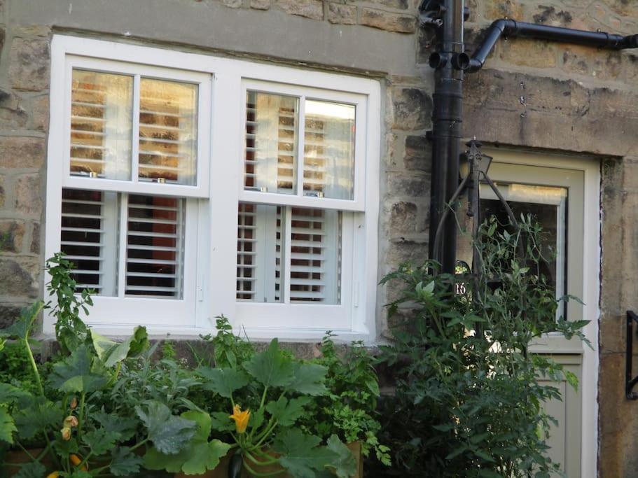 1800 Period Grade 2 Listed Cottage Addingham 외부 사진